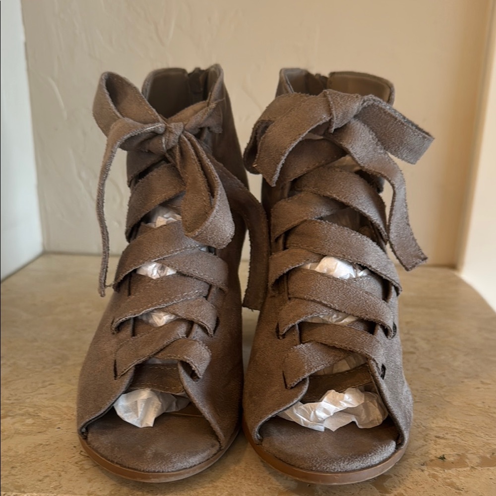 Soda Brown Gladiator Sandals